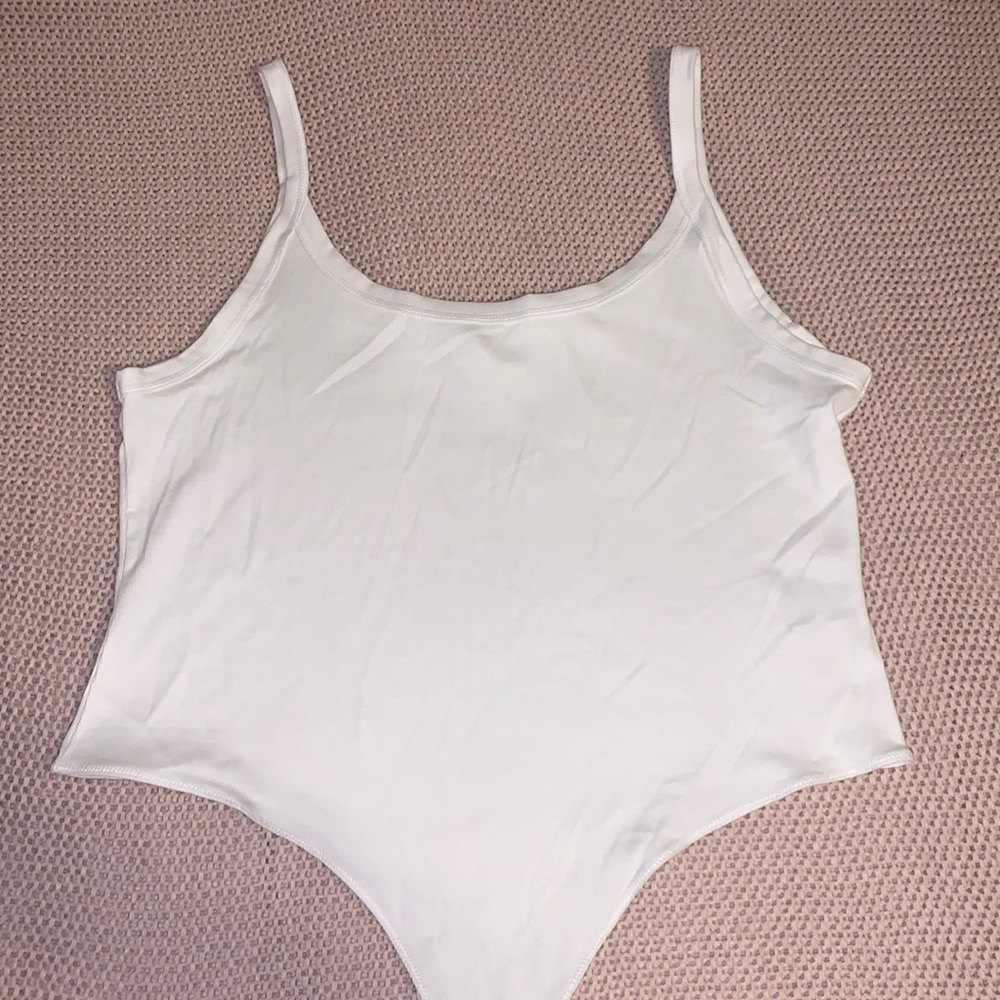 white tank top